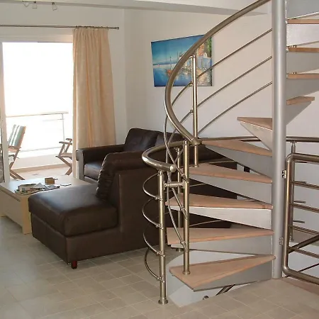 Villa Grapevines Villas